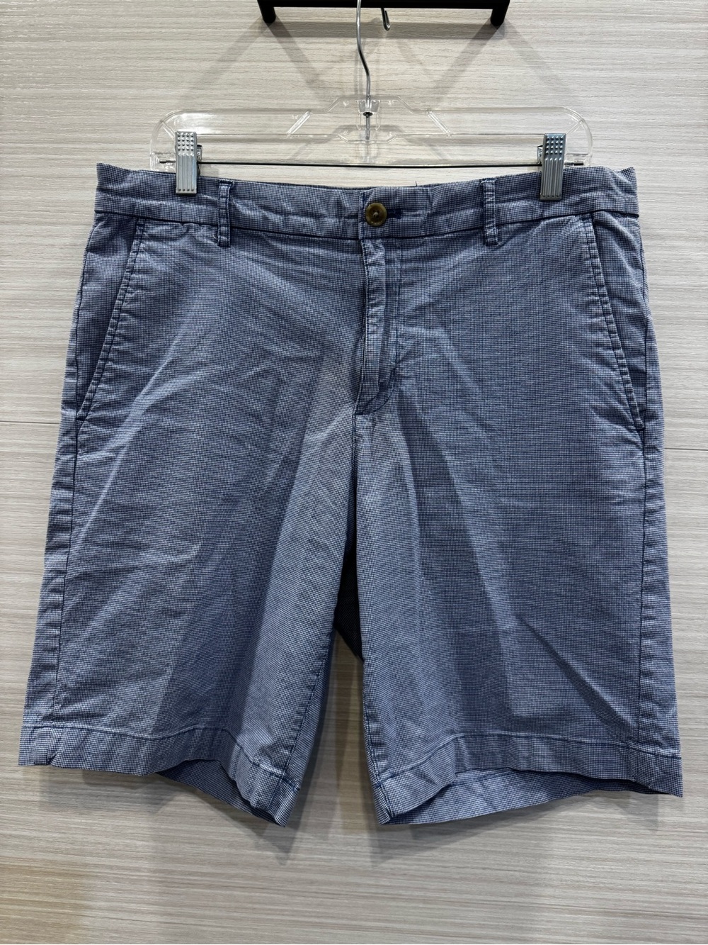 Chaps Men's Light Blue Flat-Front Cotton Shorts size 34